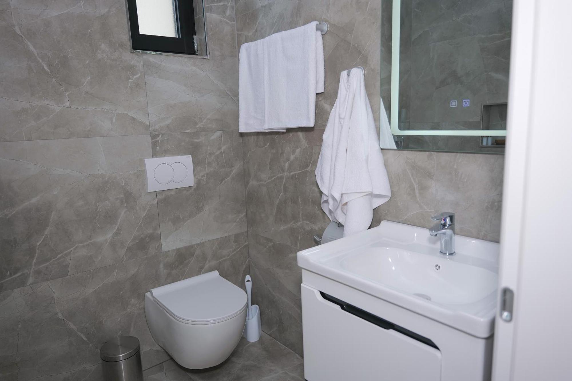 Afa Hotel Δυρράχιο Εξωτερικό φωτογραφία