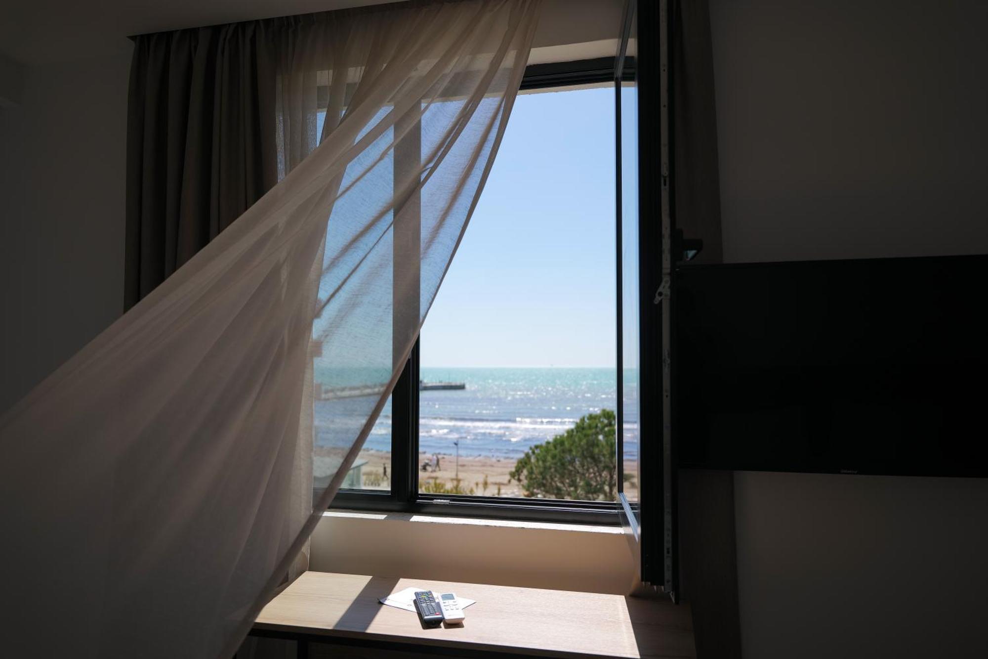 Afa Hotel Δυρράχιο Εξωτερικό φωτογραφία